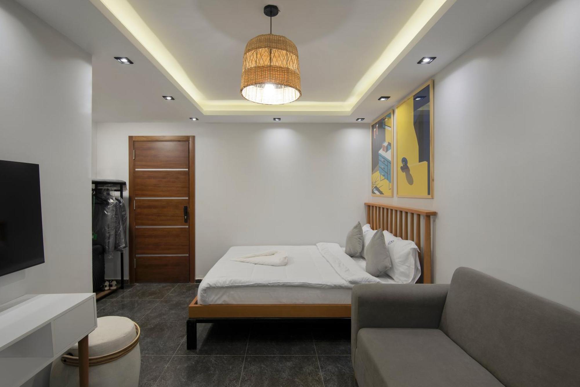 Apartment Travelholic Auc *