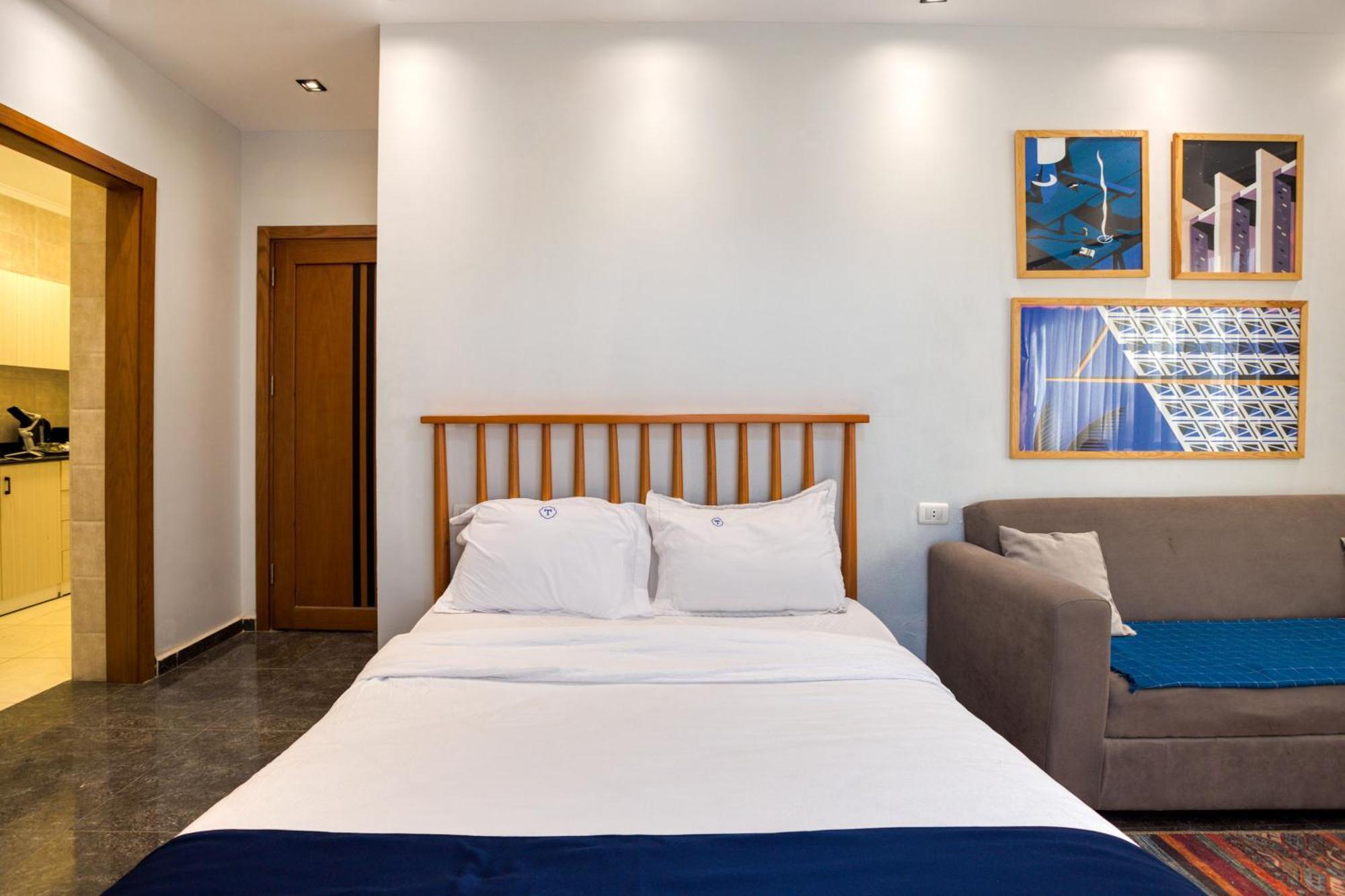 Apartment Travelholic Auc Cairo
