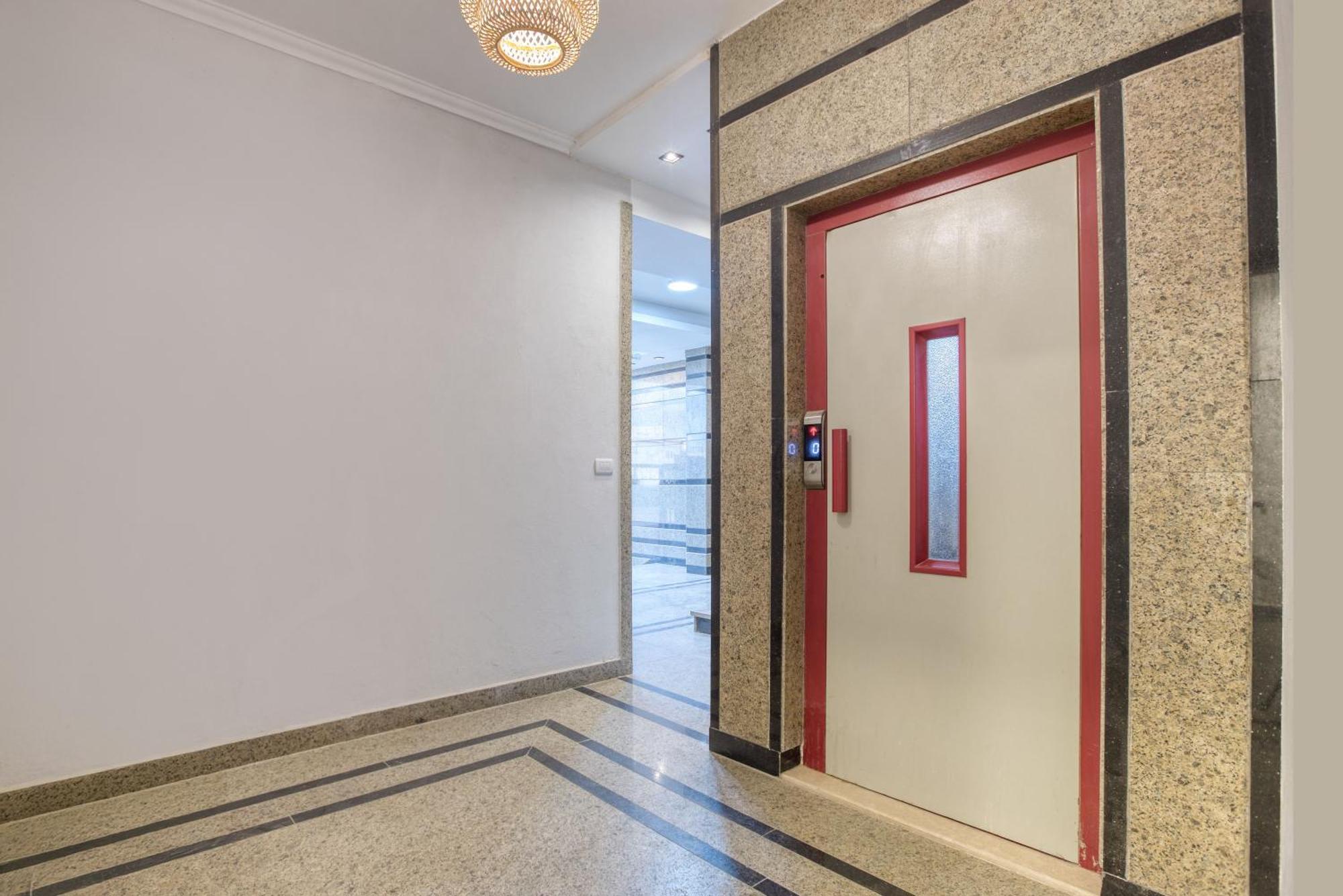 Travelholic Auc Apartament Cairo