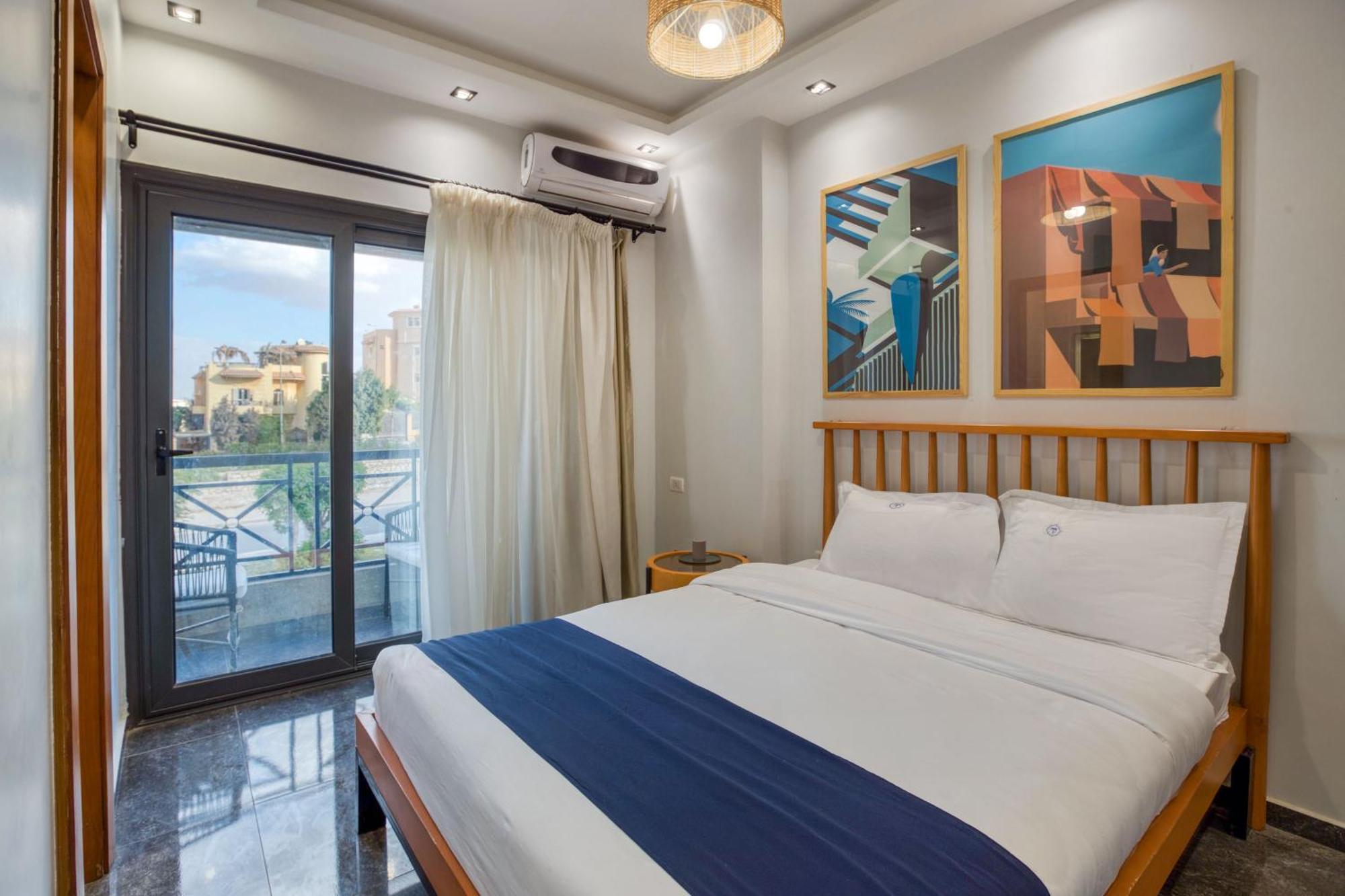Apartment Travelholic Auc *